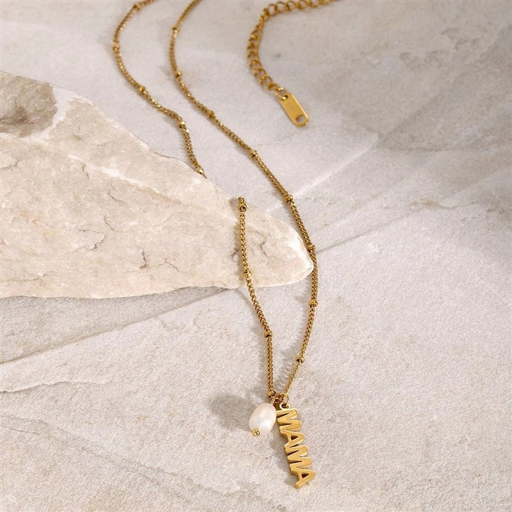 Avelisse Non-Tarnish Gold Necklace