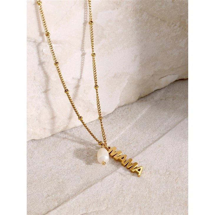 Avelisse Non-Tarnish Gold Necklace